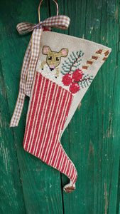 Primitive Stocking with Mice